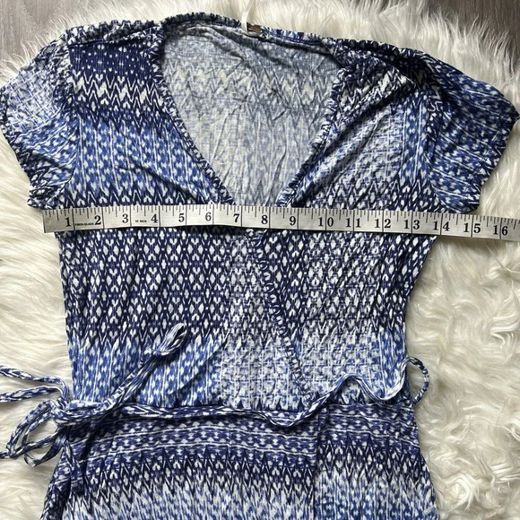 Three 3 Dot Surplice Wrap Maxi Dress Anthropologie Navy White Batik Pattern XS - Picture 3 of 7